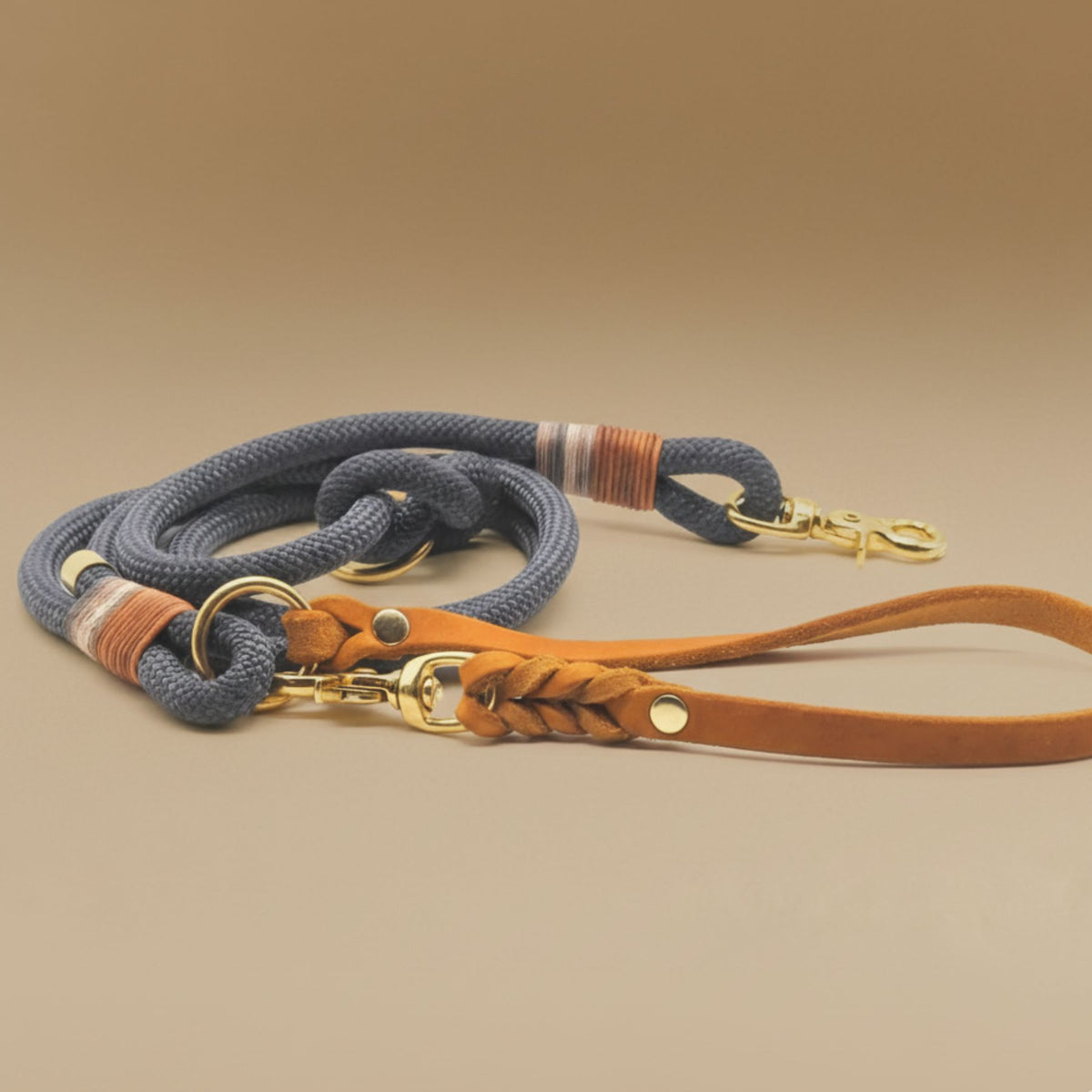 B-Ware Tauleine 'Vienna' zum Sonderpreis aus Kletterseil, robust und in Größen mit Verstellbereich, individuell auf Anfrage – Pawsome Hundezubehör aus der Wiener Manufaktur