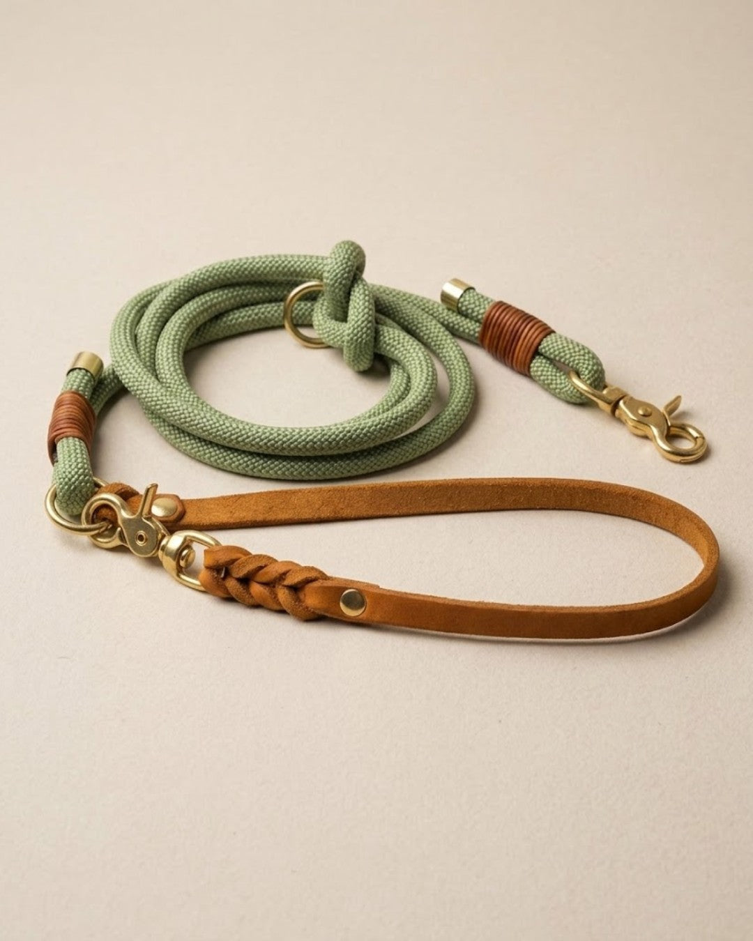 B-Ware Tauleine 'Cleo' zum Sonderpreis aus Kletterseil, robust und in Größen mit Verstellbereich, individuell auf Anfrage – Pawsome Hundezubehör aus der Wiener Manufaktur