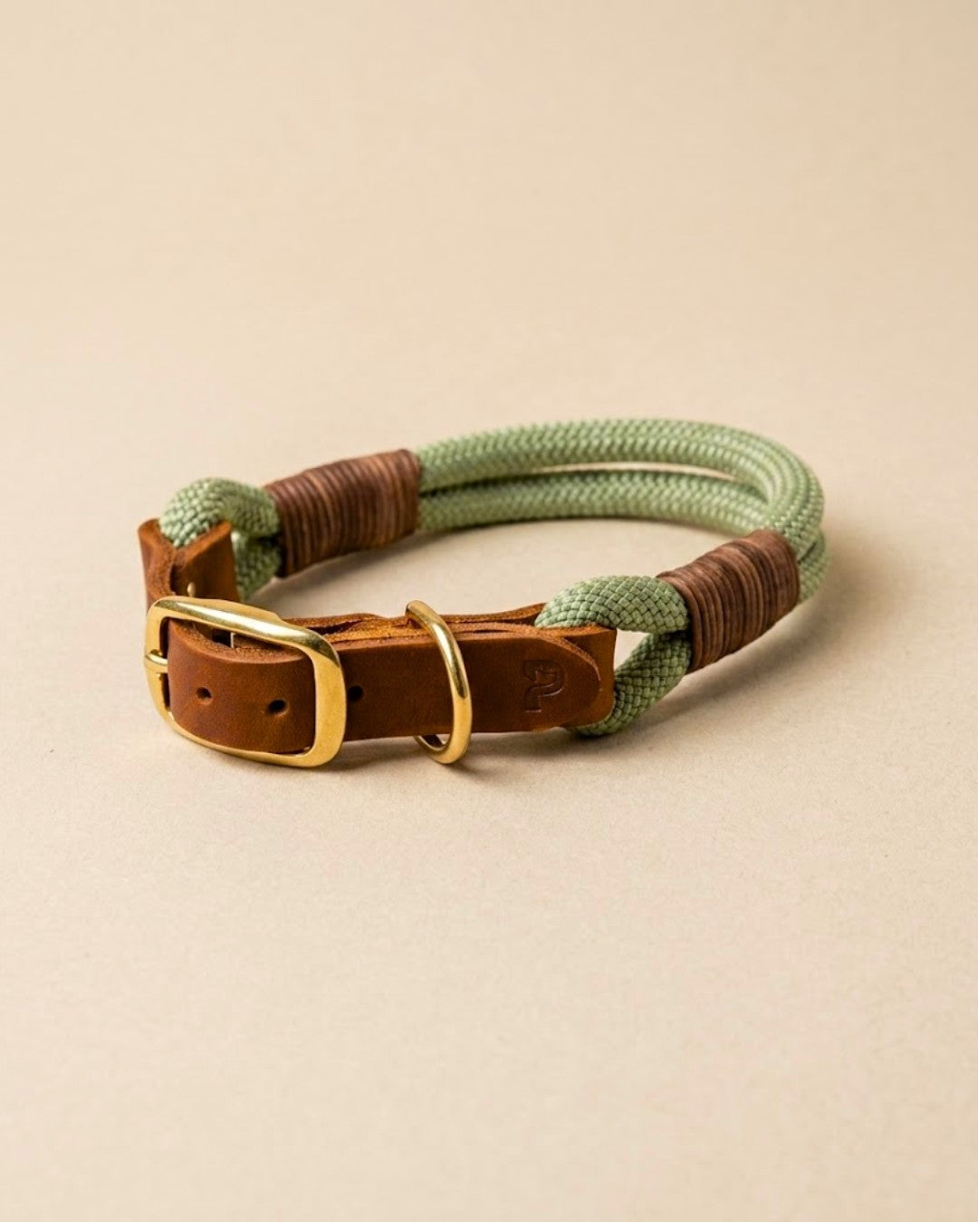B-Ware Tauhalsband 'Cleo' zum Sonderpreis aus Kletterseil, robust und in Größen mit Verstellbereich, individuell auf Anfrage – Pawsome Hundezubehör aus der Wiener Manufaktur