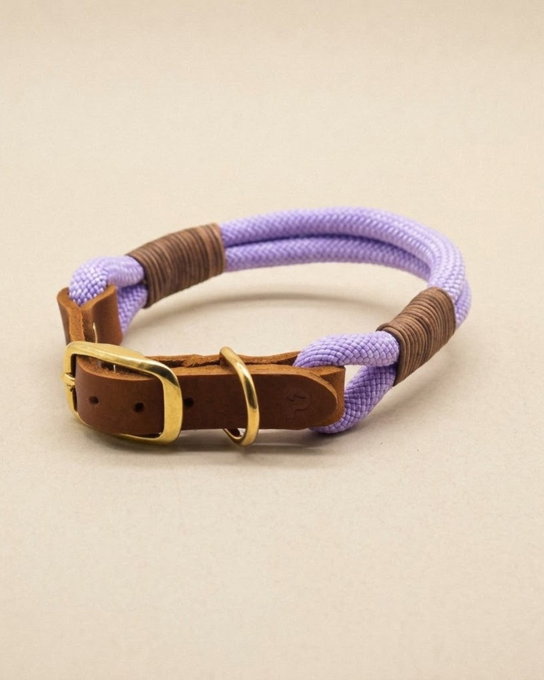 B-Ware Tauhalsband 'Lavendel' zum Sonderpreis aus Kletterseil, robust und in Größen mit Verstellbereich, individuell auf Anfrage – Pawsome Hundezubehör aus der Wiener Manufaktur