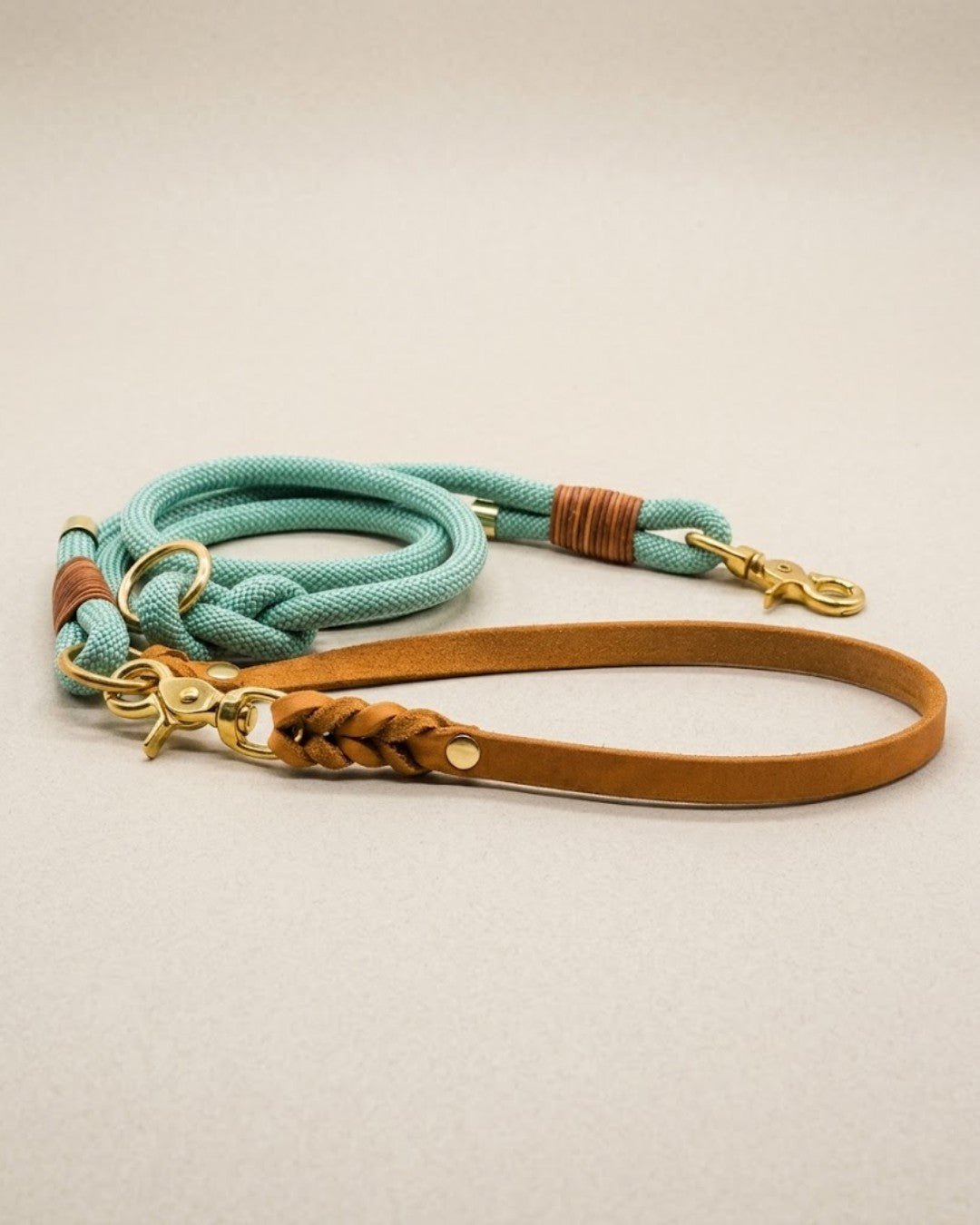 B-Ware Tauleine 'Livio' zum Sonderpreis aus Kletterseil, robust und in Größen mit Verstellbereich, individuell auf Anfrage – Pawsome Hundezubehör aus der Wiener Manufaktur